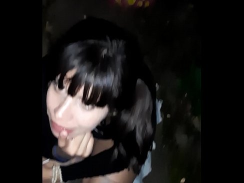 ❤️ रस्त्यावर कँडीच्या बदल्यात लिंग सुजले आमच्याकडे ❌